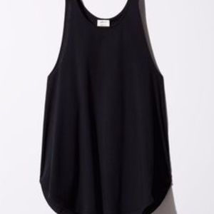 Aritzia Wilfred Pyramides Blouse